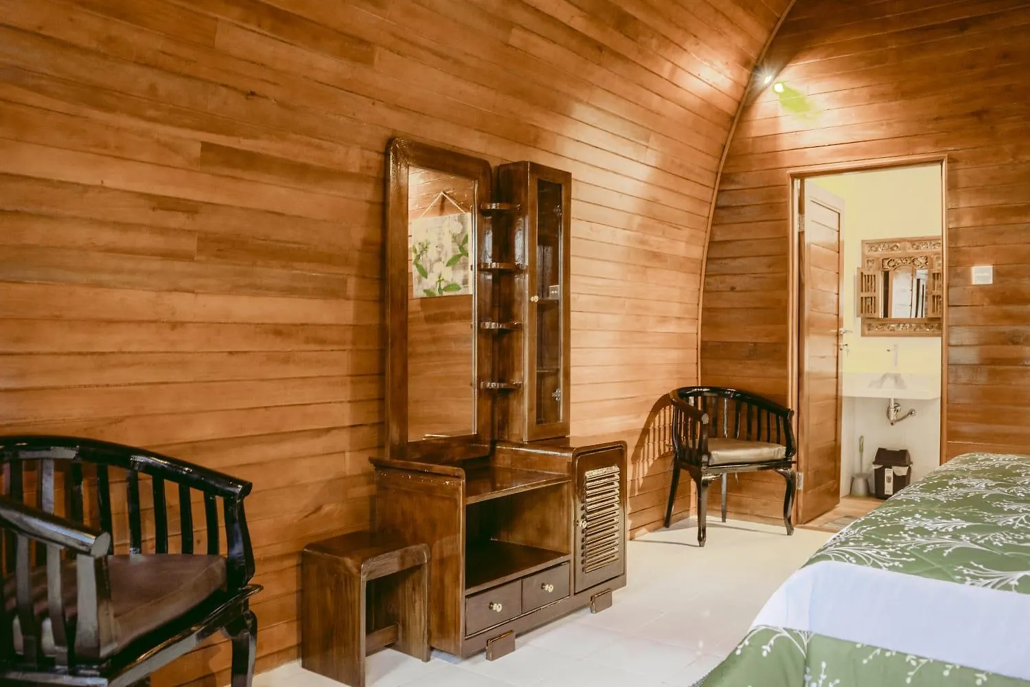 Kubu Silvia Villa Ungasan   Ungasan (Bali)