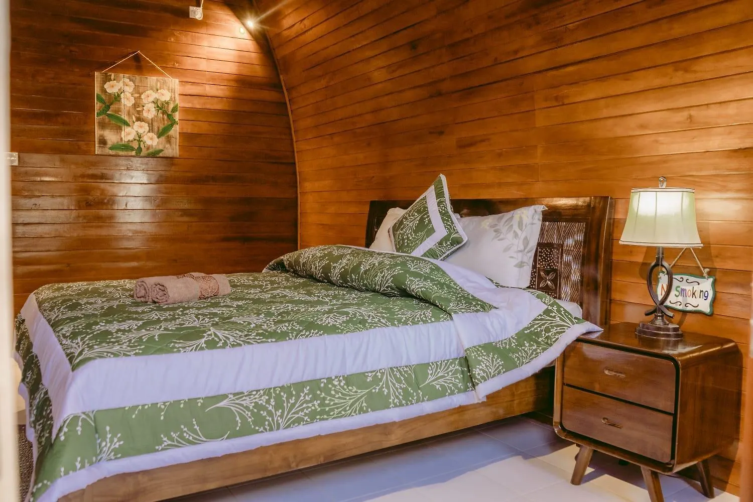 Kubu Silvia Villa Ungasan