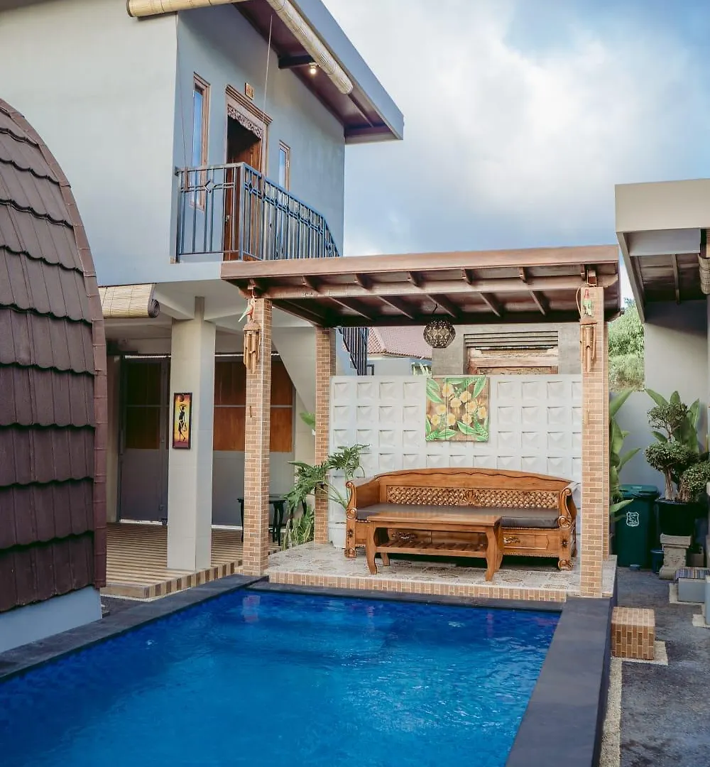 Kubu Silvia Villa Ungasan