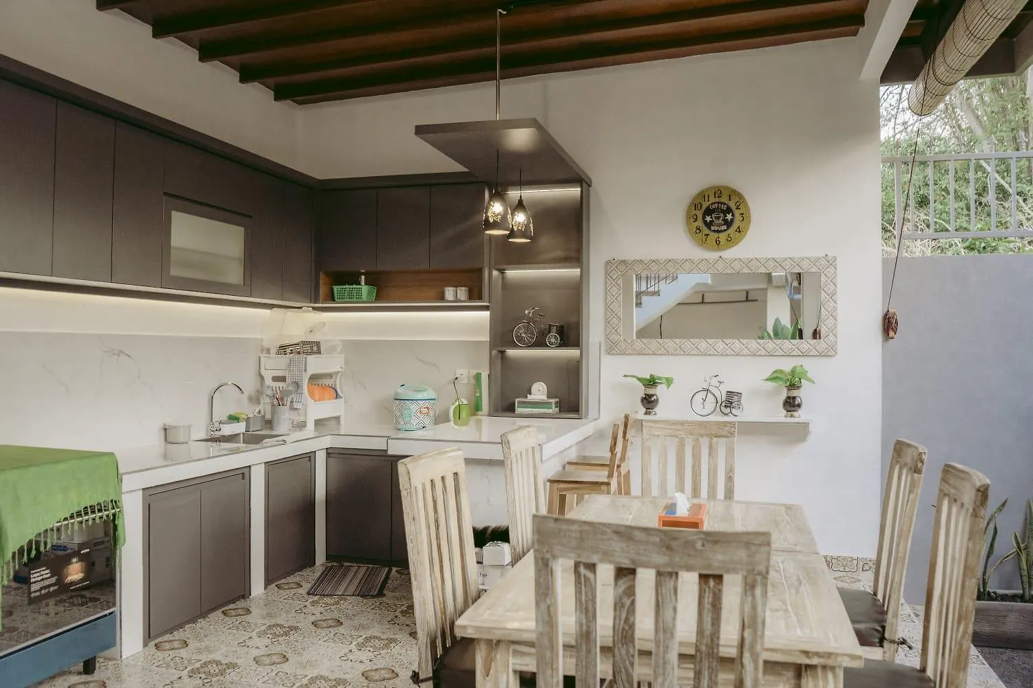 Kubu Silvia Villa Ungasan  Ungasan (Bali)