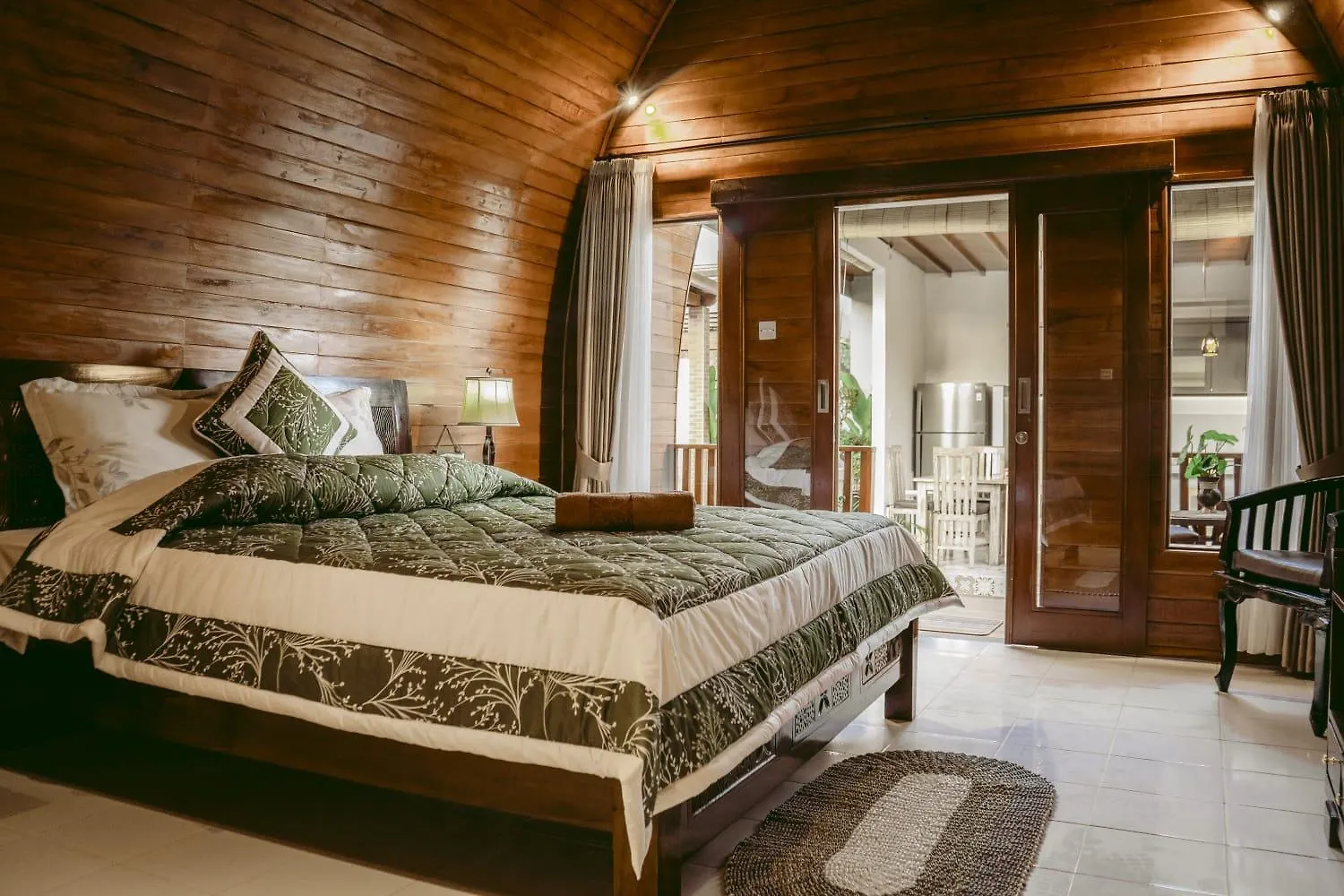 Kubu Silvia Villa Ungasan