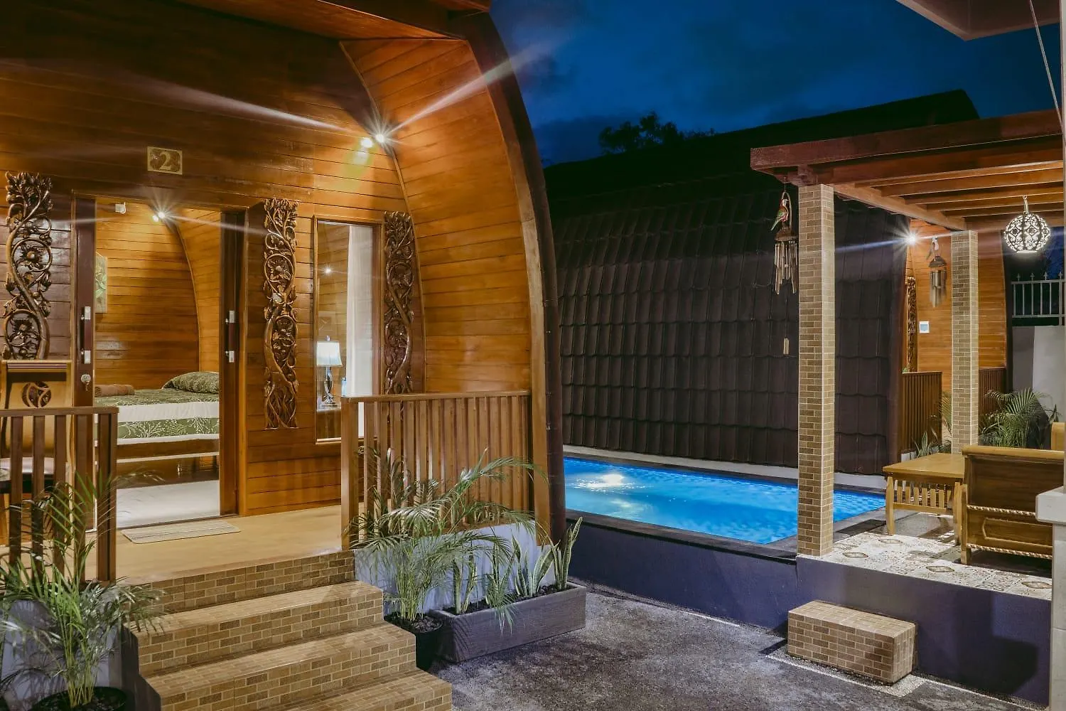 Kubu Silvia Villa Ungasan